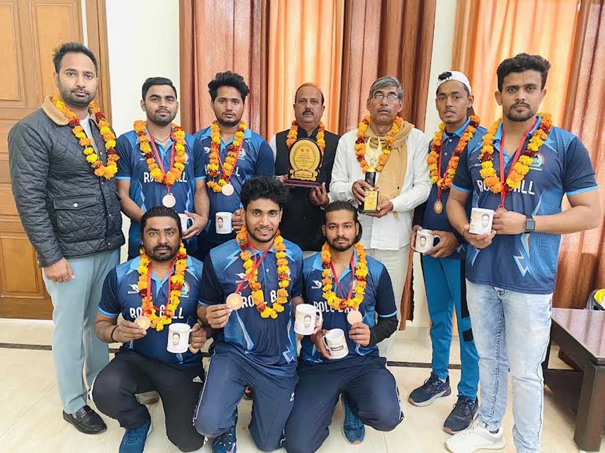 रोल बॉल के खिलाड़ियों को किया गया सम्मानित